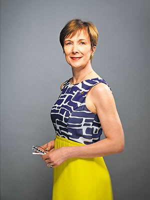 Dominique LOISEAU Propriétaire et présidente du Relais Bernard Loiseau Dominique LOISEAU Propriétaire et présidente du Relais Bernard Loiseau