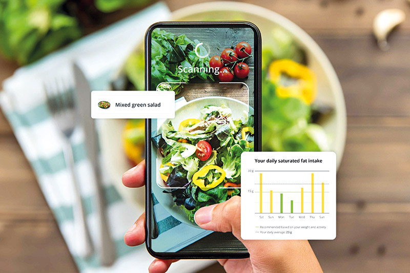 La plateforme de santé et de bien-être personnalisée InsideTracker a récemment lancé Nutrition DeepDive, un outil de suivi de l'alimentation et des compléments alimentaires qui analyse comment ces apports en nutriments influencent vos biomarqueurs sanguins afin de donner des recommandations personnalisées.chaque composant du complément.